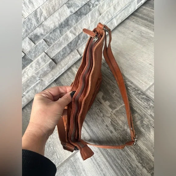 Vilenca Holland Anthropologie BohoCognac Crossbody Bag  Beautiful Woven Leather - Picture 10 of 14